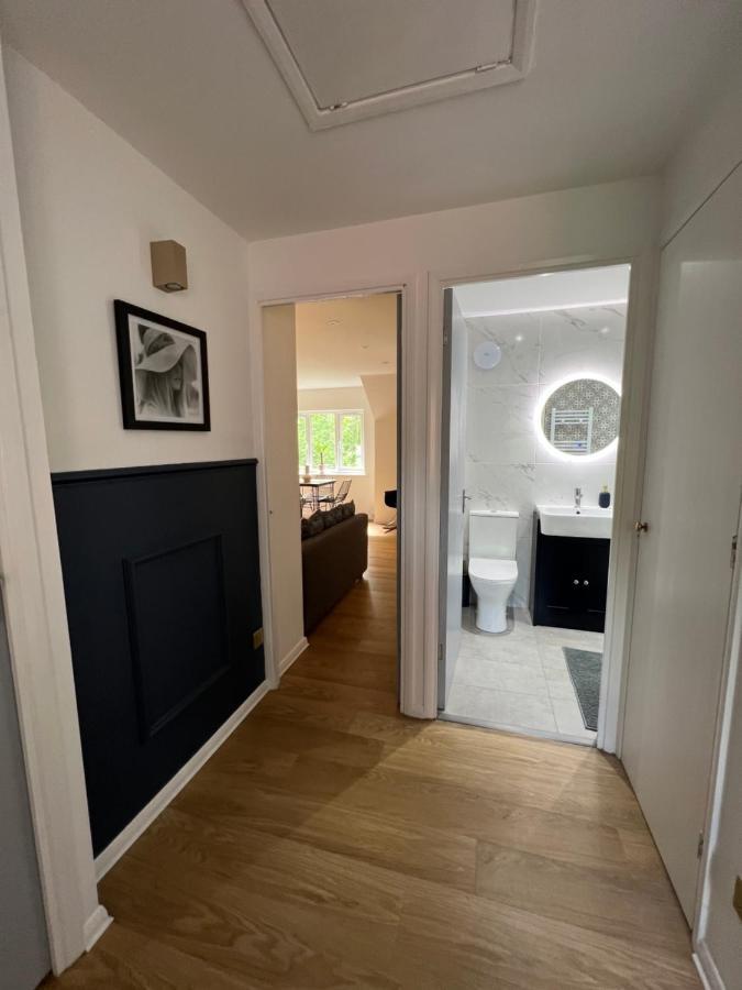 The Raven'S Loft By Harry Potter Apartment วัตฟอร์ด ภายนอก รูปภาพ