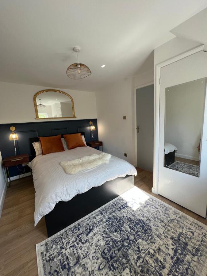 The Raven'S Loft By Harry Potter Apartment วัตฟอร์ด ภายนอก รูปภาพ